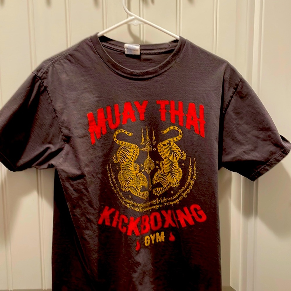Muay Thai T-shirt. Medium